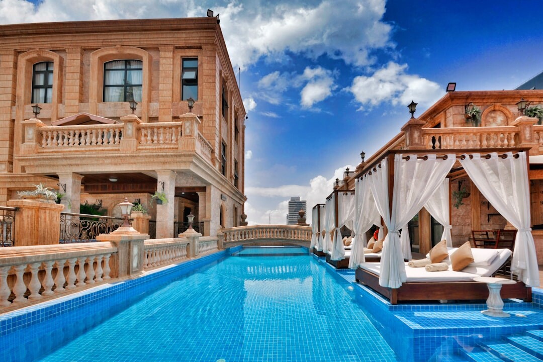 luxury celebrity villa